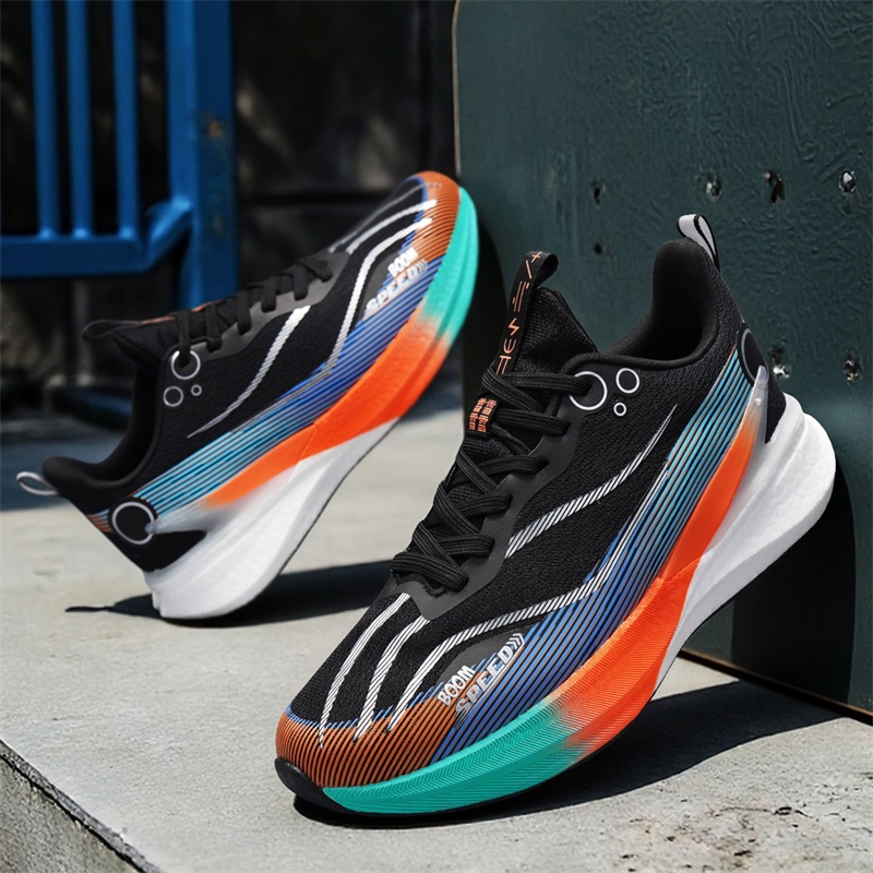 Sepatu Lari Pria Bergaya denga - Running Shoe Carbon ulasan dan harga