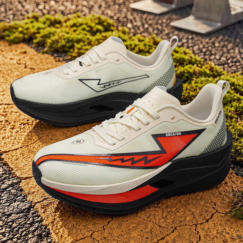 Sepatu Lari Maraton Pria Wanit - Running Shoe Carbon ulasan dan harga